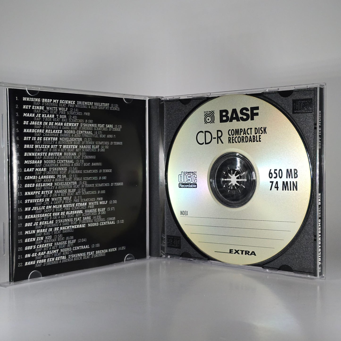 D'SKUNNIG PRESENTEERT DE VUILSTORT DEMO DEEL 3 CD