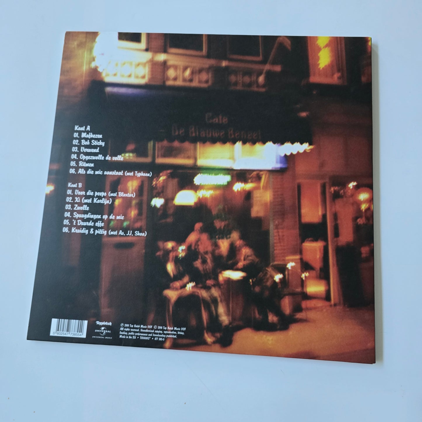 OPGEZWOLLE - SPUUGDINGEN OP DE MIC VINYL 2XLP -PRE OWNED-
