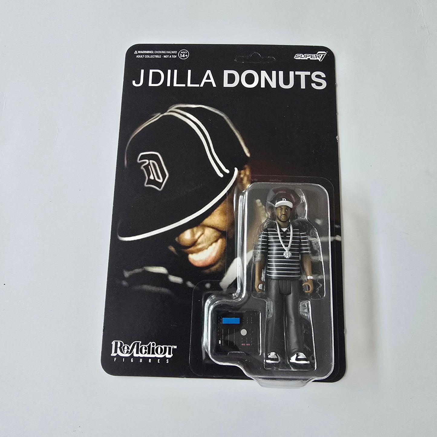 J DILLA (JAY DEE) DILLA DONUTS SUPER7 ACTION FIGURE -NEW!-