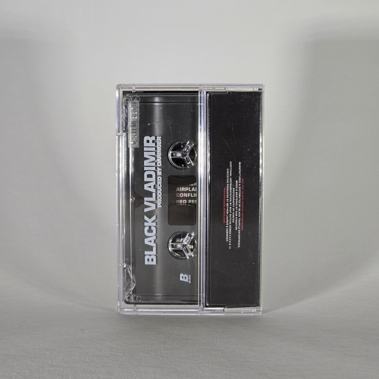 MEYHEM LAUREN X DJ DARINGER – SCHWARZE VLADIMIR-KASSETTE IN LIMITIERTER AUFLAGE