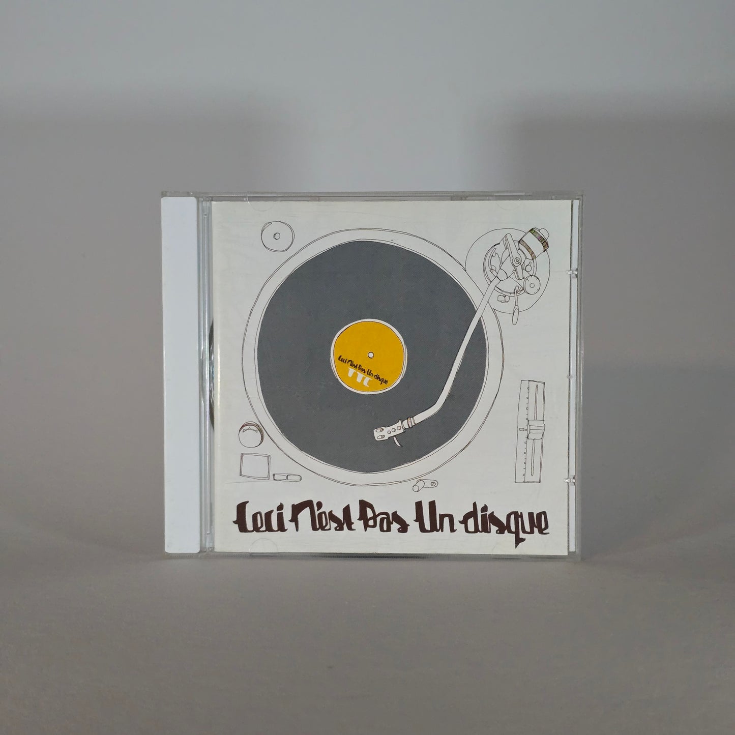 TTC - CECI N'EST PAS UN DISQUE CD