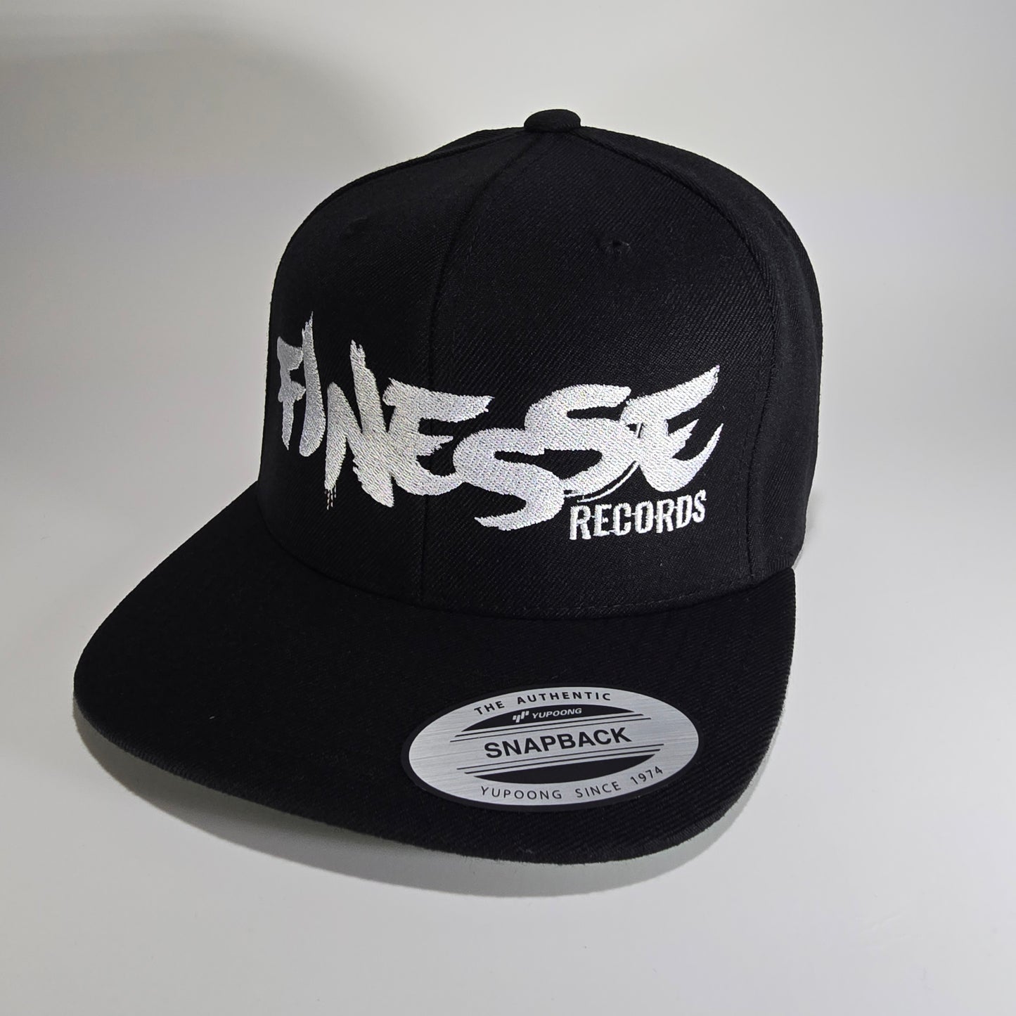 FINESSE RECORDS FLEXFIT SNAPBACK BLACK -NEW!-