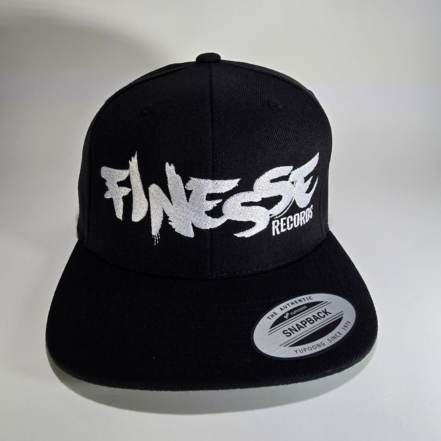 FINESSE RECORDS FLEXFIT SNAPBACK BLACK -NEW!-