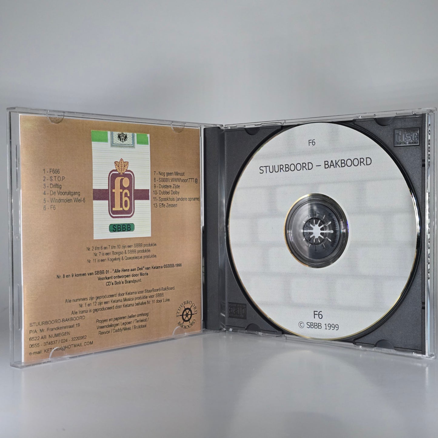 F6 - STUURBOORD BAKBOORD CD
