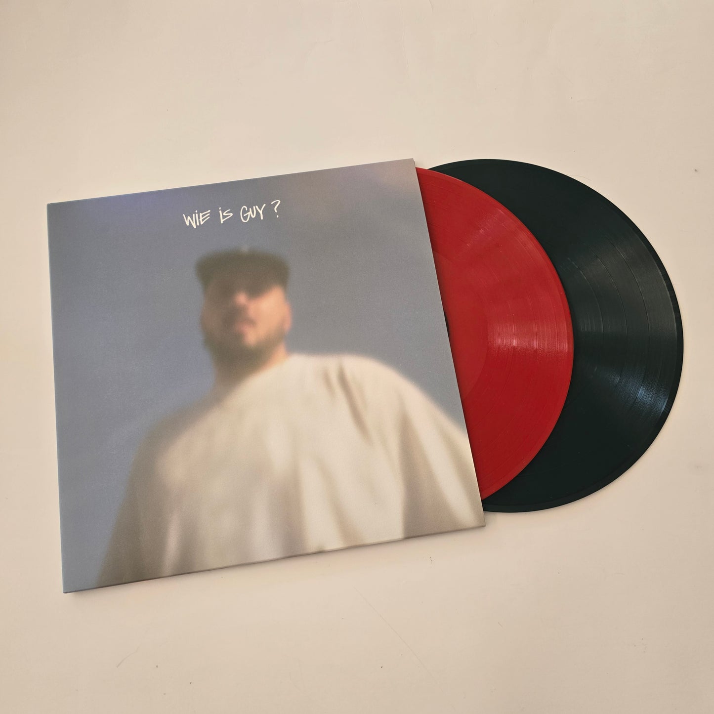 ZWANGERE GUY - WIE IS GUY? LIMITED EDITION COLORED VINYL -PRE OWNED!-