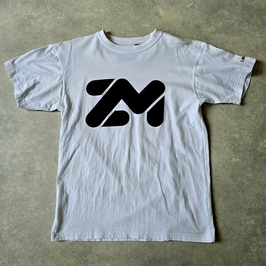 ZO MOEILIJK - NIEUWE MOVES T-SHIRT MAAT M PRE-OWNED