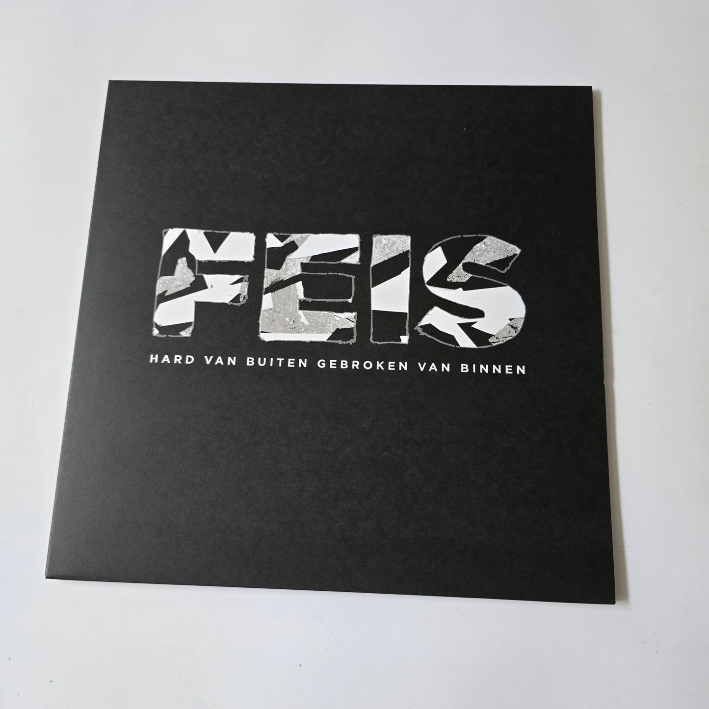 FEIS - HARD VAN BUITEN GEBROKEN VAN BINNEN, ORANGE VINYL -PRE OWNED!-