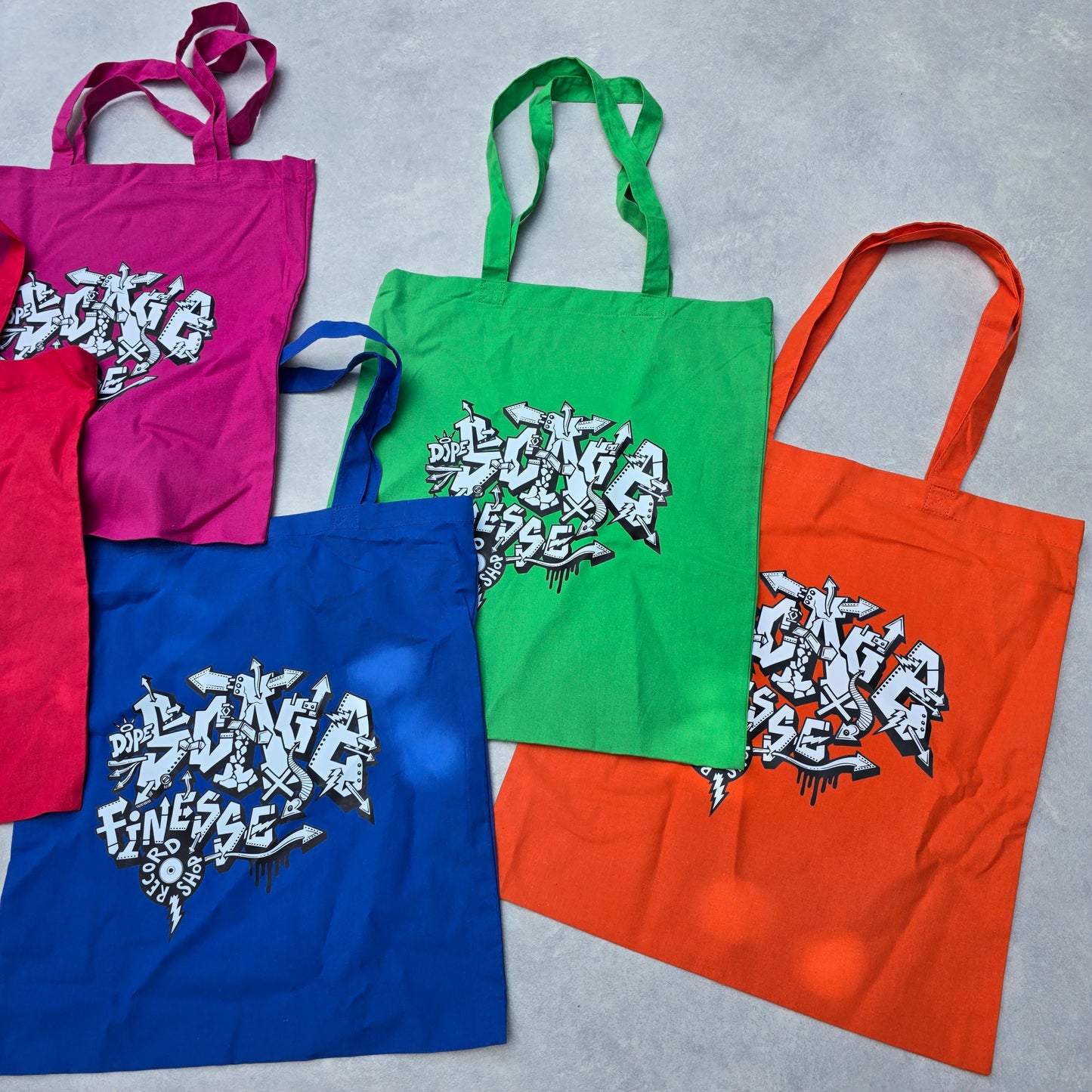SCAGE X FINESSE RECORD SHOP TOTEBAG, MEERDERE KLEUREN -NEW!-