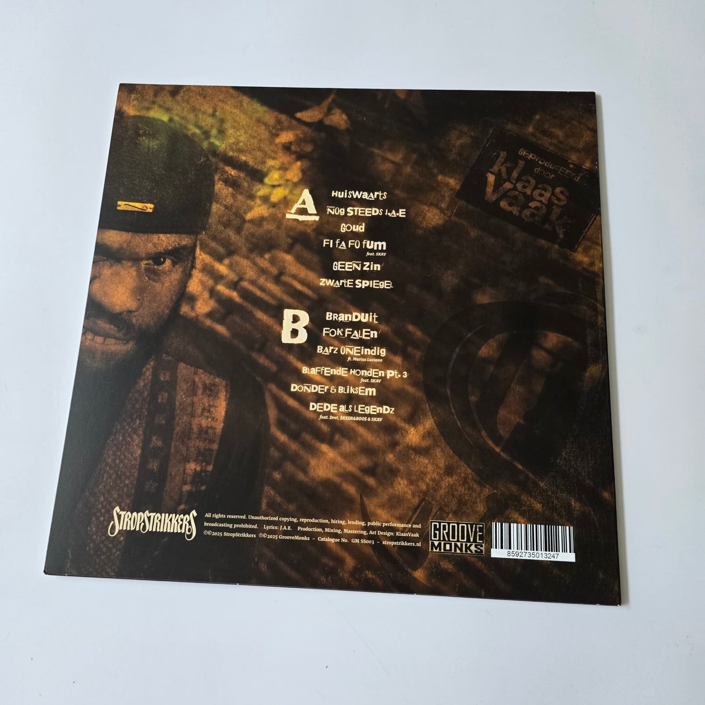 J.A.E. - HET GOUDEN EI, LIMITED EDITION GOLD COLORED VINYL -PRE OWNED!-