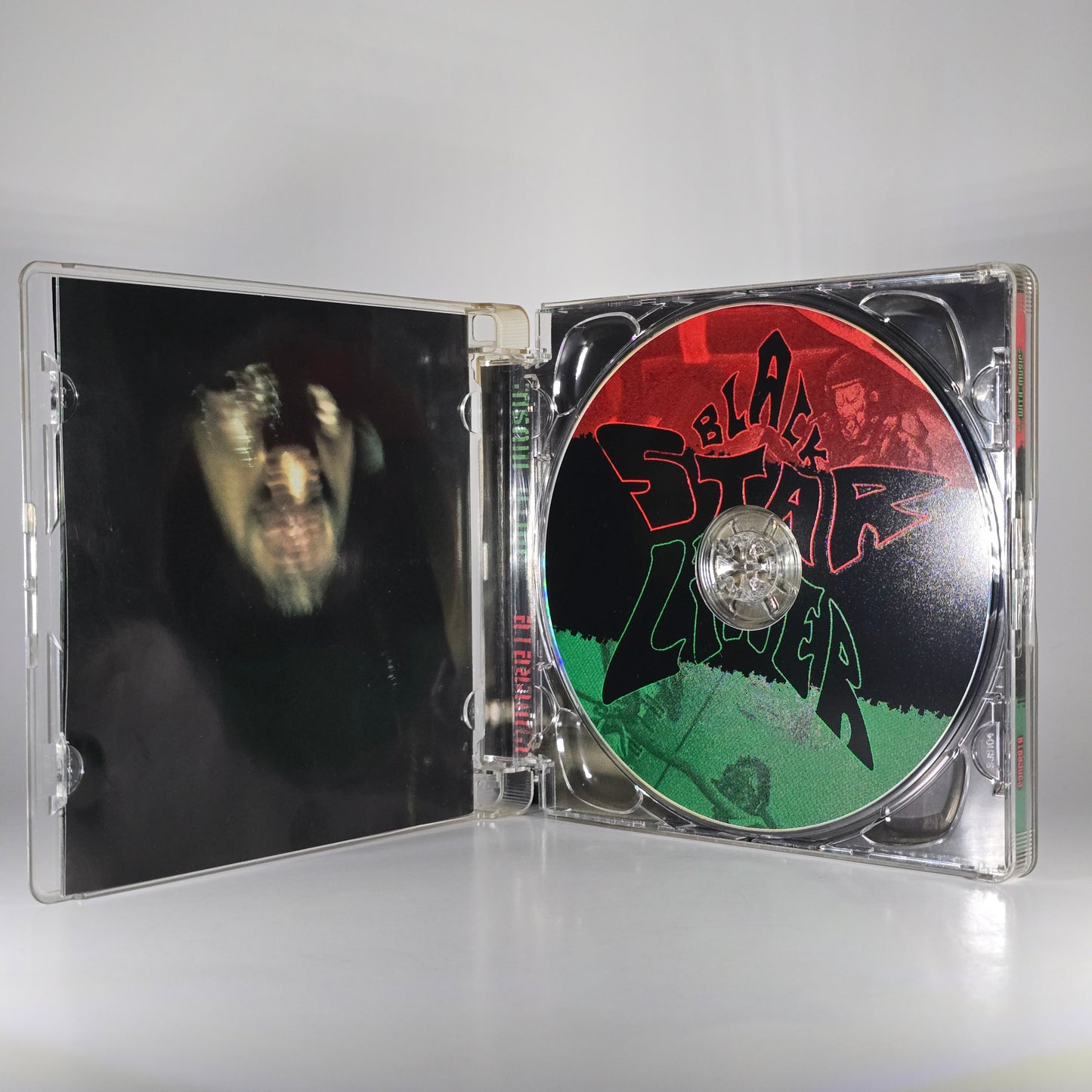 CONCRETE - WITH MUSIC CD