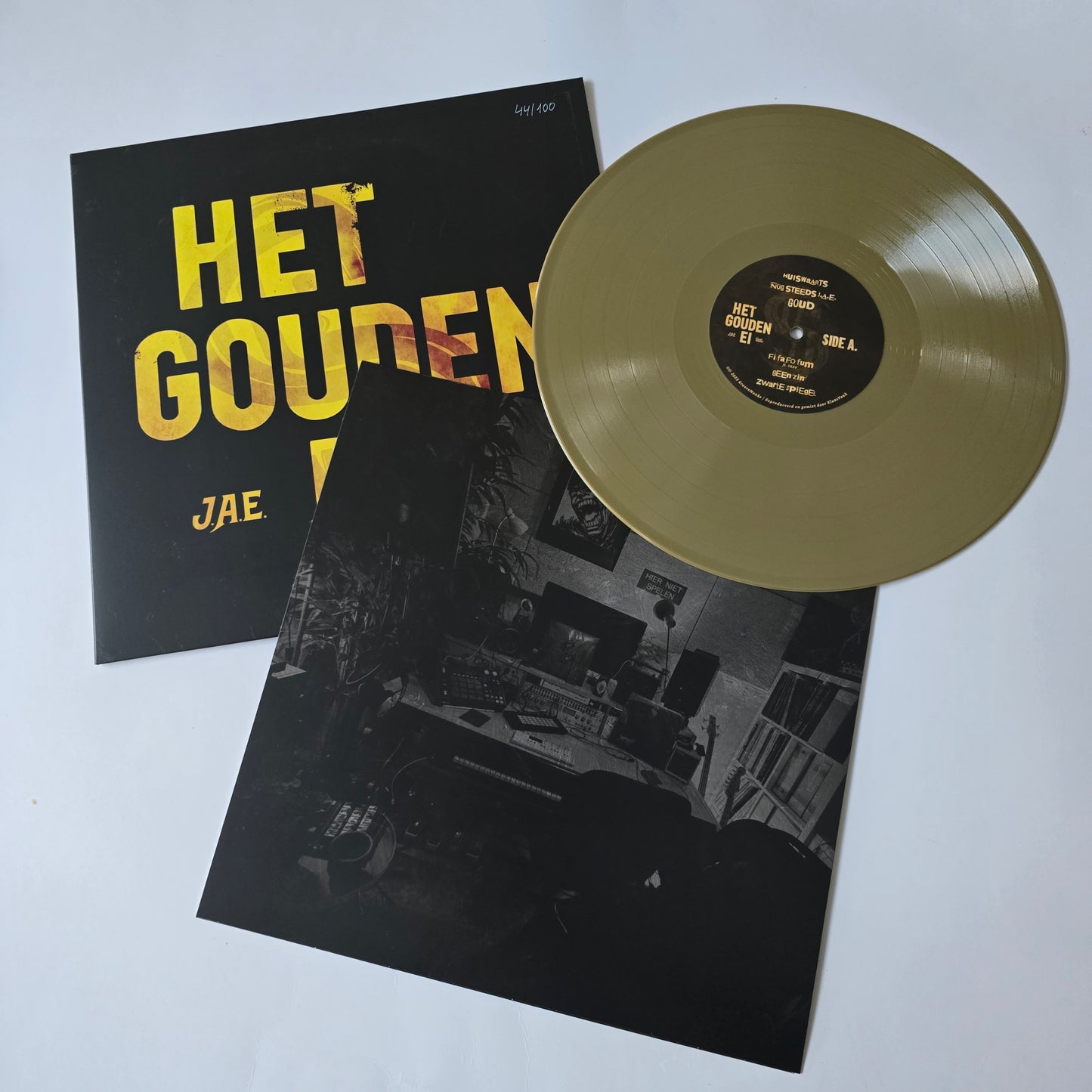J.A.E. X KLAASVAAK - HET GOUDEN EI LIMITED EDITION GOLD COLORED VINYL -NEW!-