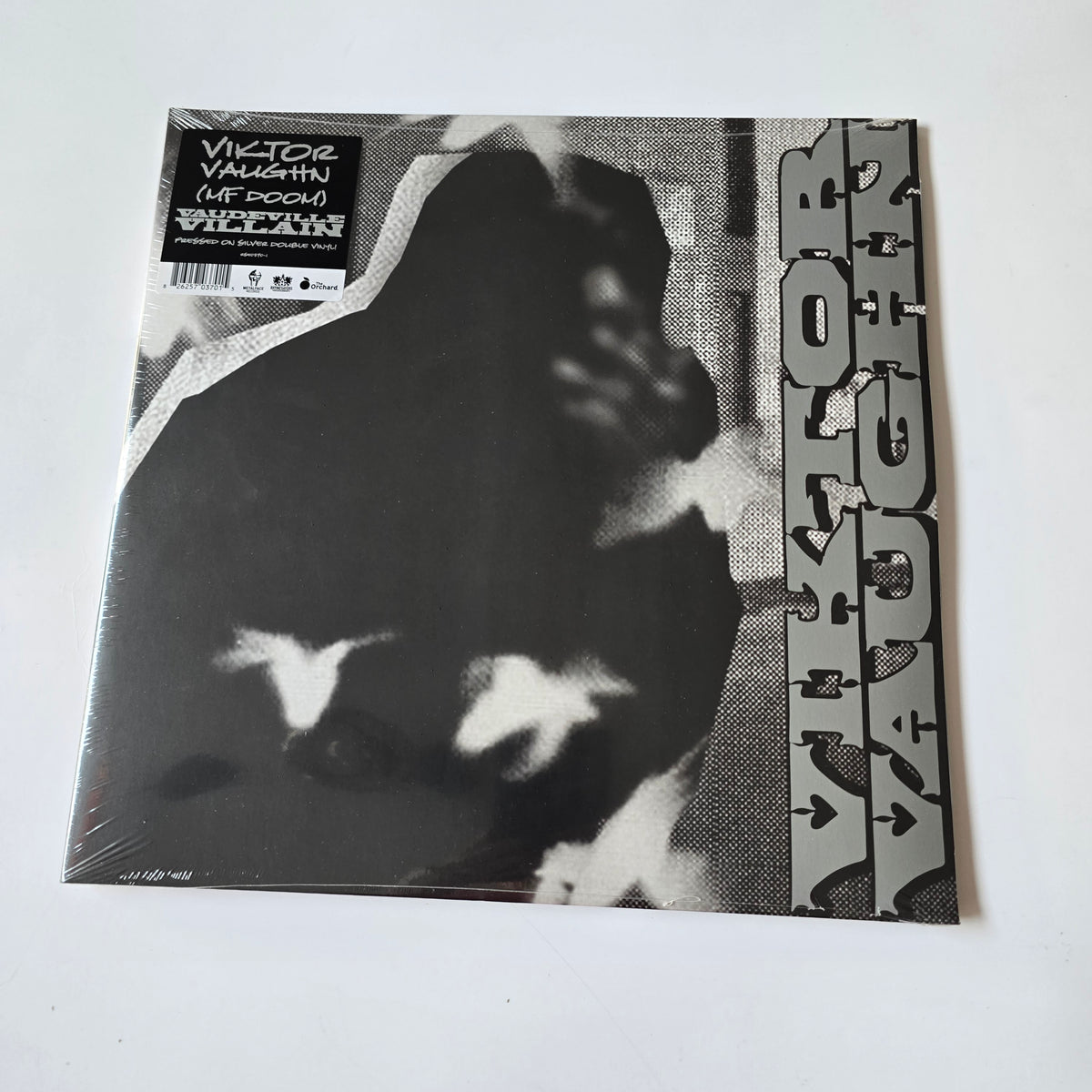 VIKTOR VAUGHN (MF DOOM) - VAUDEVILLE VILLAIN (SEALED) SILVER COLORED VINYL -NEW!-